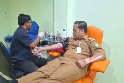 Tambah stok PMI, Wali Kota Tangerang ajak masyarakat donor darah