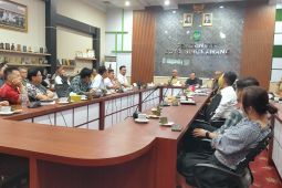 Pemkot Singkawang lakukan langkah strategis distribusikan LPG 3 KG ke warga