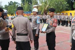 Satu polisi Polman dipecat!