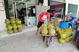 Warga Dompu keluhkan kelangkaan dan mahalnya harga elpiji