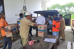 Dinsos bangun dapur umum darurat korban banjir rob Kupang