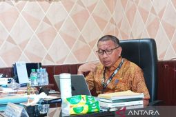 Biak bangun dua laboratorium fisika dan bahasa untuk SMA