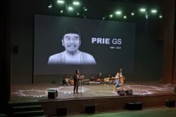 Akademisi dan seniman gelar "Umbul Donga" untuk kenang dan doakan budayawan Jateng