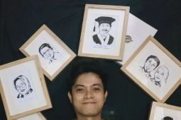 Putra Bulukumba mendunia melalui lukisan bubuk kopi