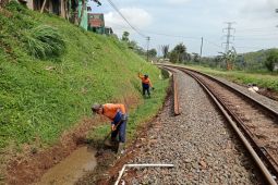 KAI Bandung jalankan perawatan geometri mengantisipasi cuaca ekstrem
