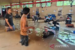 SMKN 1 Kendit Situbondo-Jatim terendam banjir