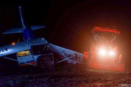 Pesawat latih jatuh di pesisir muncar