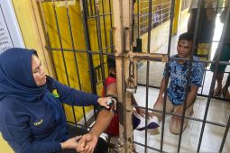 Polres Bangka Tengah periksa kesehatan tahanan