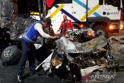 KPBB sebut banyak truk pengangkut galon dalam kondisi kelebihan muatan