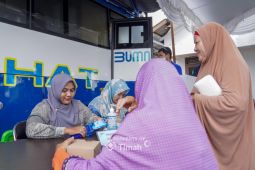 Ratusan Warga Belinyu antusias berobat gratis di Mobil Sehat PT Timah