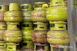 Pengamat sebut pengecer jual elpiji tiga kilogram wujud keadilan sosial