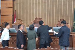 KPK sempat tanyakan Agustiani Tio soal kompensasi Hasto