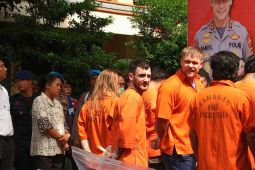 Polisi ringkus tiga orang WN Inggris selundupkan kokain ke Pulau Bali