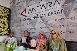 SMAN 10 Pontianak - ANTARA Kalbar perkuat kemampuan jurnalistik siswa