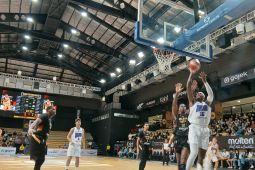 Dewa United tumbangkan Tangerang Hawks 109-82