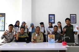 Prodi Gizi UMPR kenalkan diri lewat pembagian "healthy juice" gratis