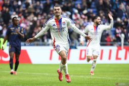 Liga Prancis - Lyon pesta 4 gol tanpa balas ke gawang Reims