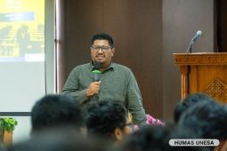 Saatnya pers meramaikan lini masa