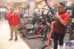 Bantu atasi sampah elektronik AZKO jalankan program BISA BAIK