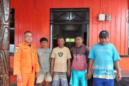 Tim SAR Timika temukan empat penumpang perahu hilang kontak