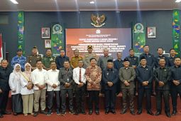 Khairil ajak masyarakat bergandengan tangan bangun Beltim