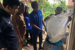 Mahasiswa KKN Unila ubah limbah jadi berkah