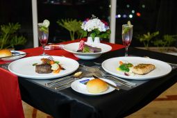 Grand Swiss-Belhotel Darmo Surabaya hadirkan paket romantis