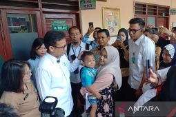 Menkes tinjau pelaksanaan program CKG di Manukan Kulon Surabaya