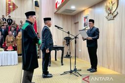 Pj Wali Kota Kendari minta Pj Sekda baru untuk tangani kebersihan