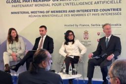 Menkomdigi menyampaikan komitmen bangun tata kelola AI inklusif