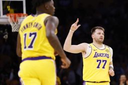 Los Angeles Lakers kalahkan Denver Nuggets 120-108