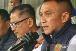 Tiga anggota komplotan pencuri mobil ditangkap, tiga polisi terluka saat penangkapan