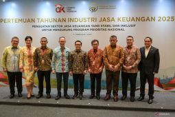 OJK sebut IHSG terpengaruh sentimen ketidakpastian global