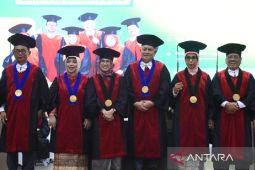 Universitas Sumatera Utara menambah enam guru  besar
