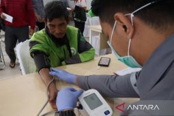 Laboratorium K3 Kalsel periksa kesehatan gratis terhadap 150 pekerja