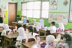 Pemkab Karawang tegaskan larangan pungutan liar