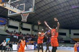 IBL 2025 - Pelita Jaya kembali di jalur kemenangan setelah curi poin atas Hawaks