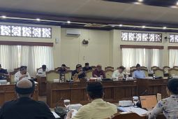 DPRD Bali minta FINNS tutup hingga izin AMDAL keluar