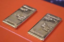 Emas Antam turun Rp7.000 ke Rp1,943 juta/gram
