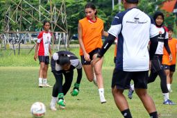 FIFA matchday, Estella Loupatty targetkan cetak gol ke gawang Arab Saudi