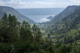 Perubahan iklim: Memitigasi banjir dan longsor di Danau Toba