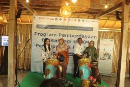 Pemerintah Inggris buka program akses digital di Lombok NTB