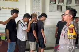 Polisi tangkap lima pelaku penusukan anggota Brimob Jambi