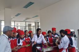 Kupang latih pelaku wirausaha lokal di sektor pariwisata