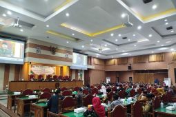 Pemkab Ponorogo salurkan dana banpol Rp1,7 miliar untuk parpol