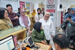 Menteri Arifah apresiasi CKG di Puskesmas Cempaka Putih