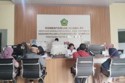 Sebanyak 60 ribu lebih warga Palembang menunggu berangkat haji sejak 2013