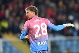 Jay Idzes bersama Venezia kalah 0-2 di markas Genoa