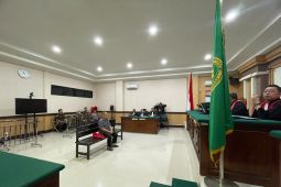 Terpidana dewan cabul menjalani sidang perdana di PN Singkawang