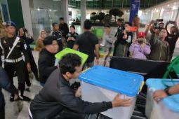 Pengeledahan kantor Dinas PUPR Kaltara